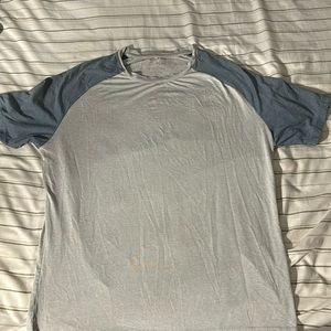 01.ALGO

Olympia Raglan Colorblock Tee
M | Light Grey
